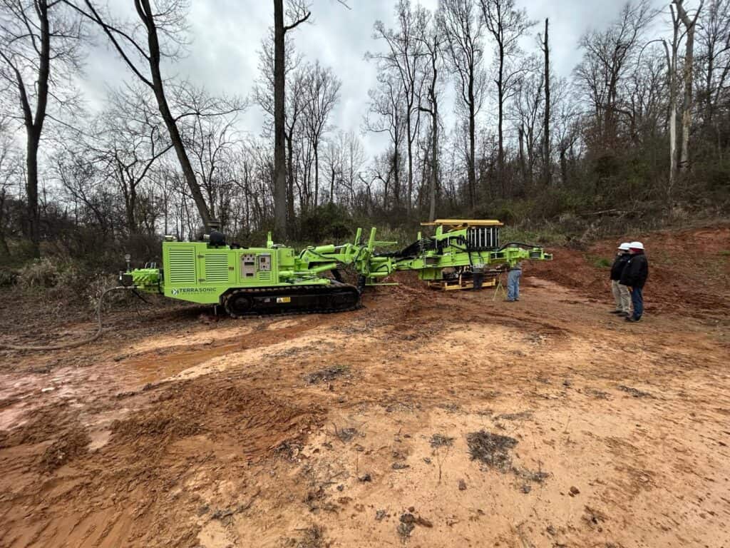 2508 MM8 perforadora Massenza drilling rigs sitio de trabajo 2024