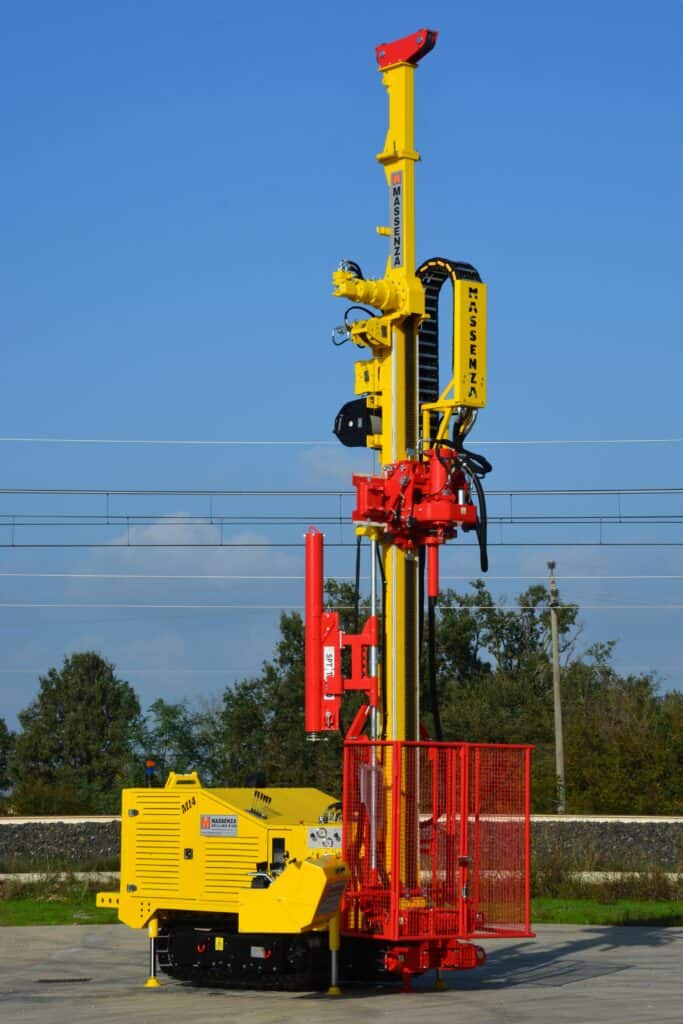 2641_Mi4 perforadora Massenza Drilling rigs