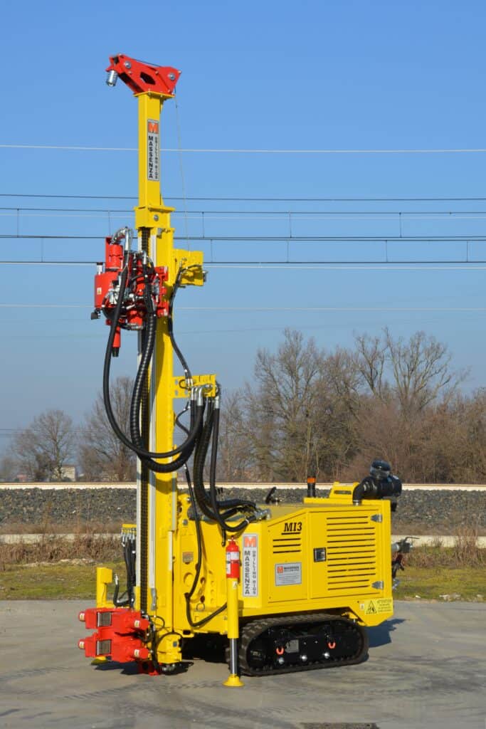 2692_Mi3 perforadora Massenza Drilling Rigs