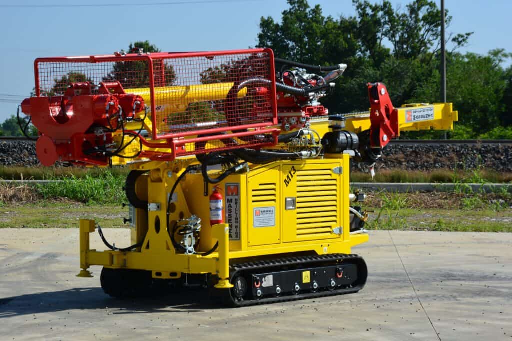 2693_Mi3_perforadora Massenza Drilling rigs