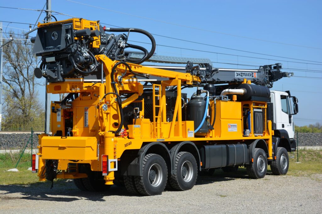 2650_Mi12_perforadora Massenza Drilling Rigs