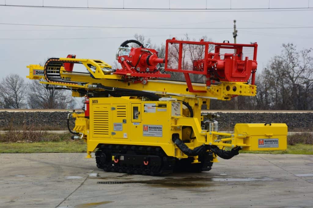 2717 Mi5 perforadora Massenza Drilling rigs