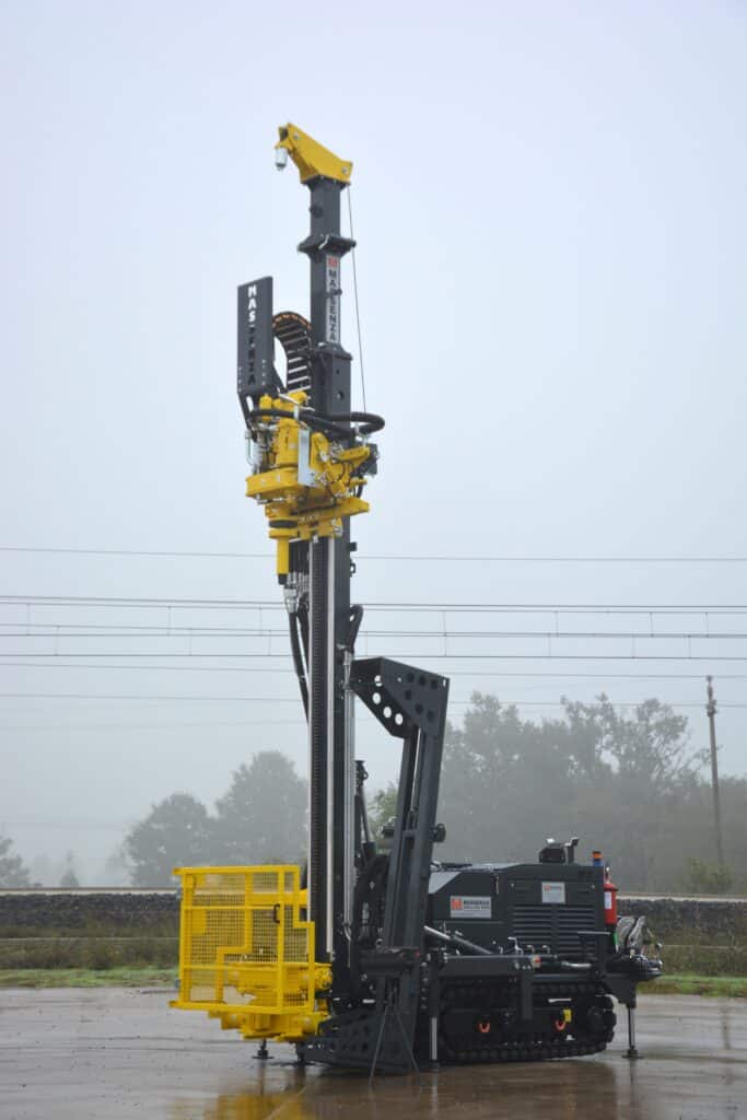 2718 Mi5 perforadora Massenza Drilling rigs