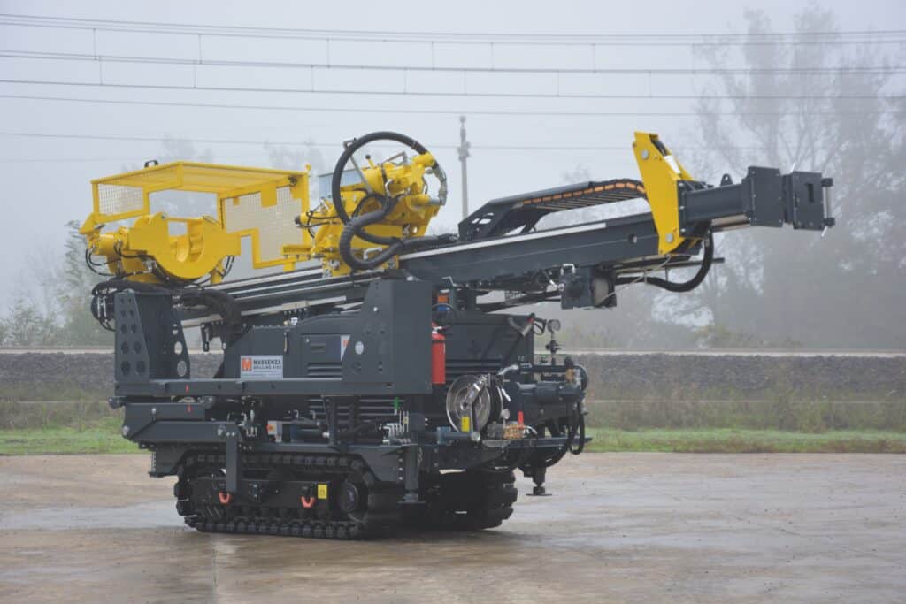 2718 Mi5 perforadora Massenza Drilling rigs