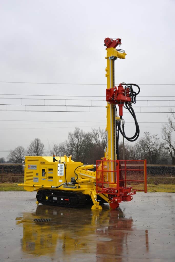2725_MM4 perforadora Massenza Drilling Rigs