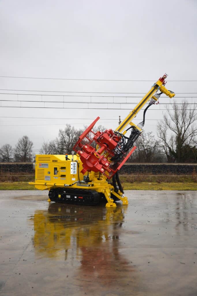 2725_MM4 perforadora Massenza Drilling Rigs