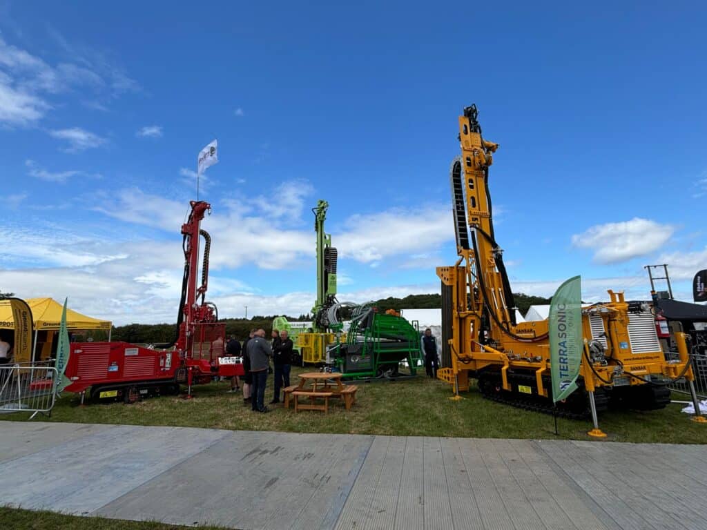 Massenza_Drilling Rigs caseta_Geotechnica Reino Unido_2024