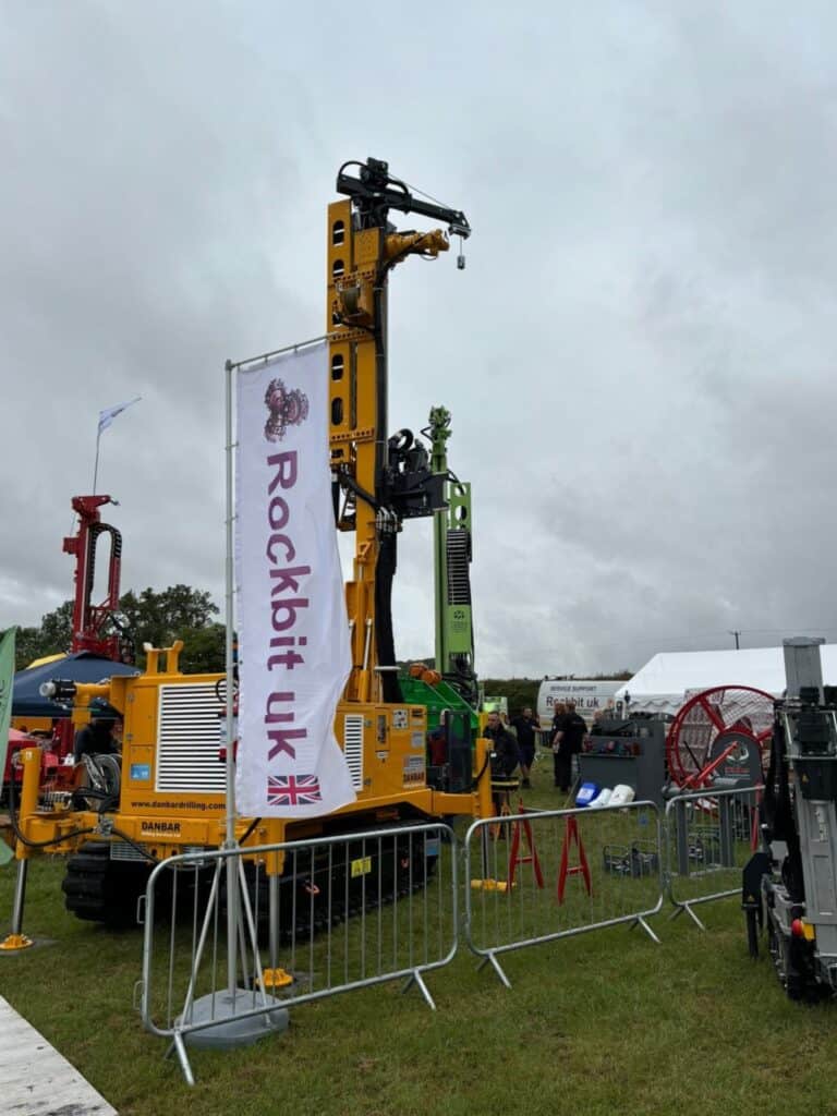 Massenza_Drilling Rigs caseta_Geotechnica Reino Unido_2024